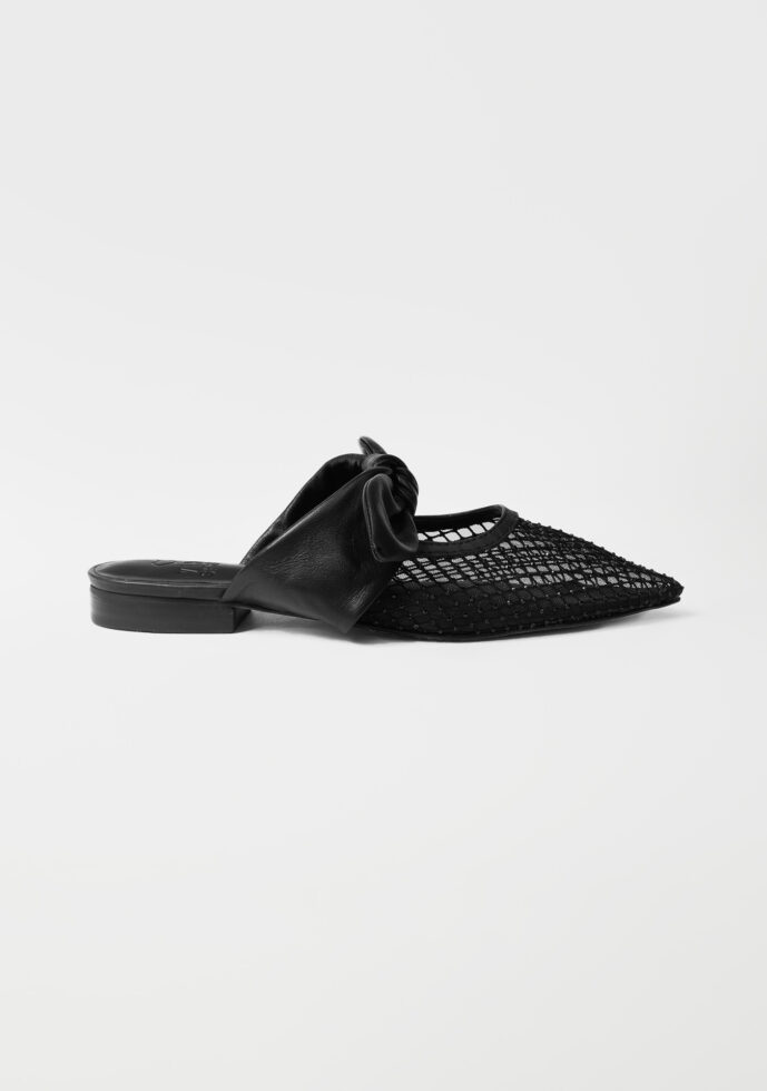 Filipa Black 3