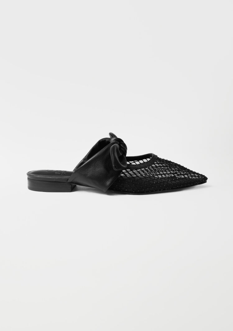 Filipa Black 3