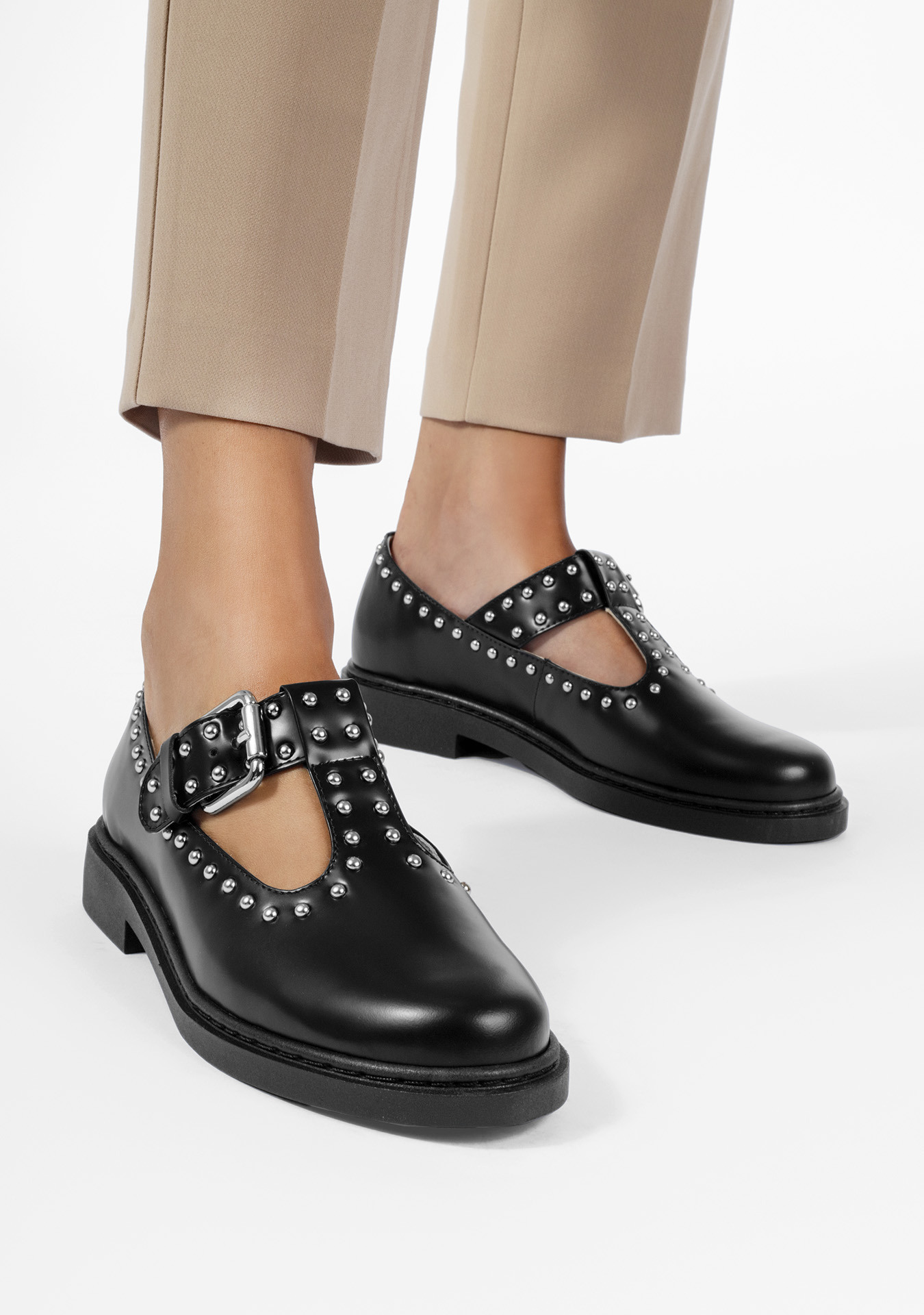 Debra Shiny Black (4) Site