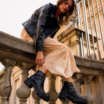 TORONTO:
מהסוג שאת נועלת פעם אחת ומיד מבינה למה בחרת בהם🧚🏻‍♀️ עם 35% הנחה הבחירה עוד יותר מתוקה🍬