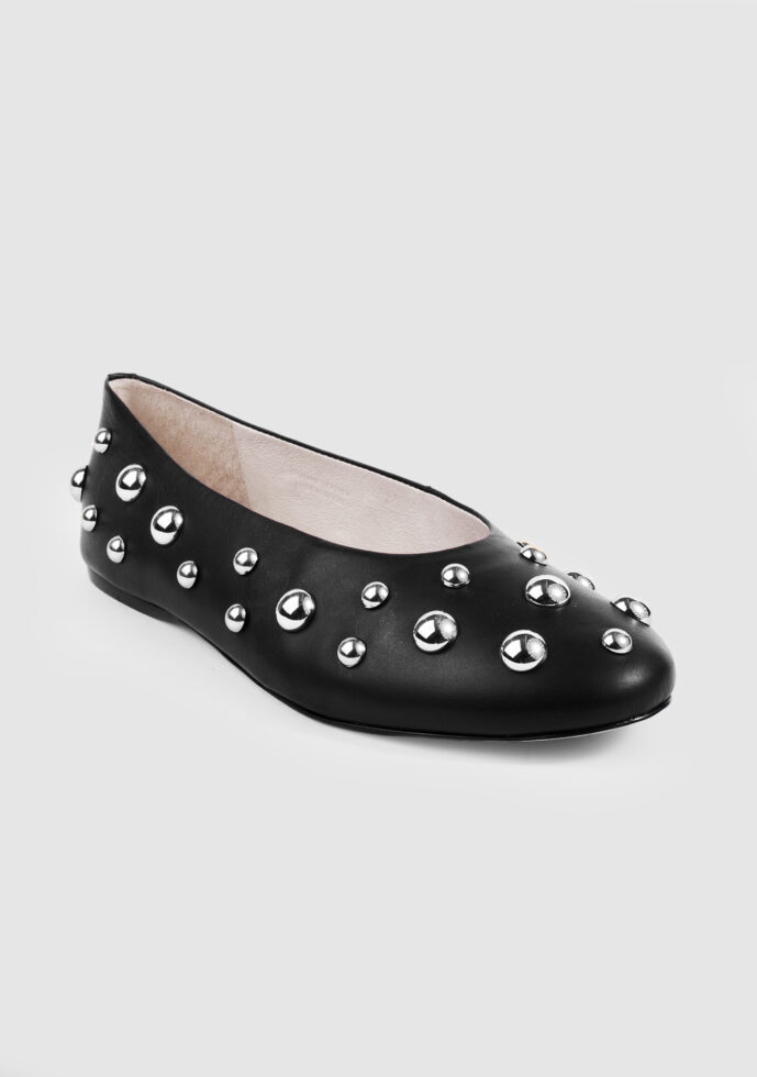 Becca Blacksilver (1)