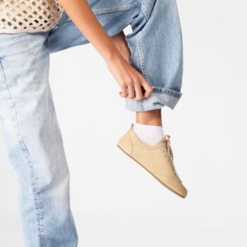 מצאנו לך את הסניקרס הכי יפות והכי נוחות🧚🏻‍♀️
והן ממש עכשיו בחנות שלנו >>>שינקין 35
ובאתר עם משלוח עד אלייך>>>larus.co.il