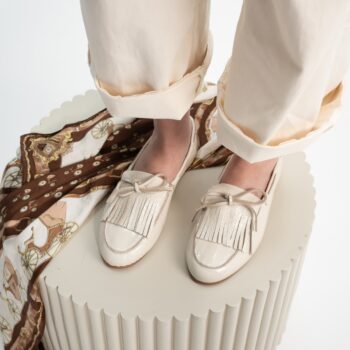 שבוע טוב עם מוקסינים שמנת וניל, בדיוק כמו אלו  שהיו לנו בחורף, רק בצבע שיתאים לכן לשמש עם עננים: MALTA
בשינקין 35 ובאתר עם משלוח עד אלייך, את כבר יודעת שזה לא עוד מוקסין😌🌥️